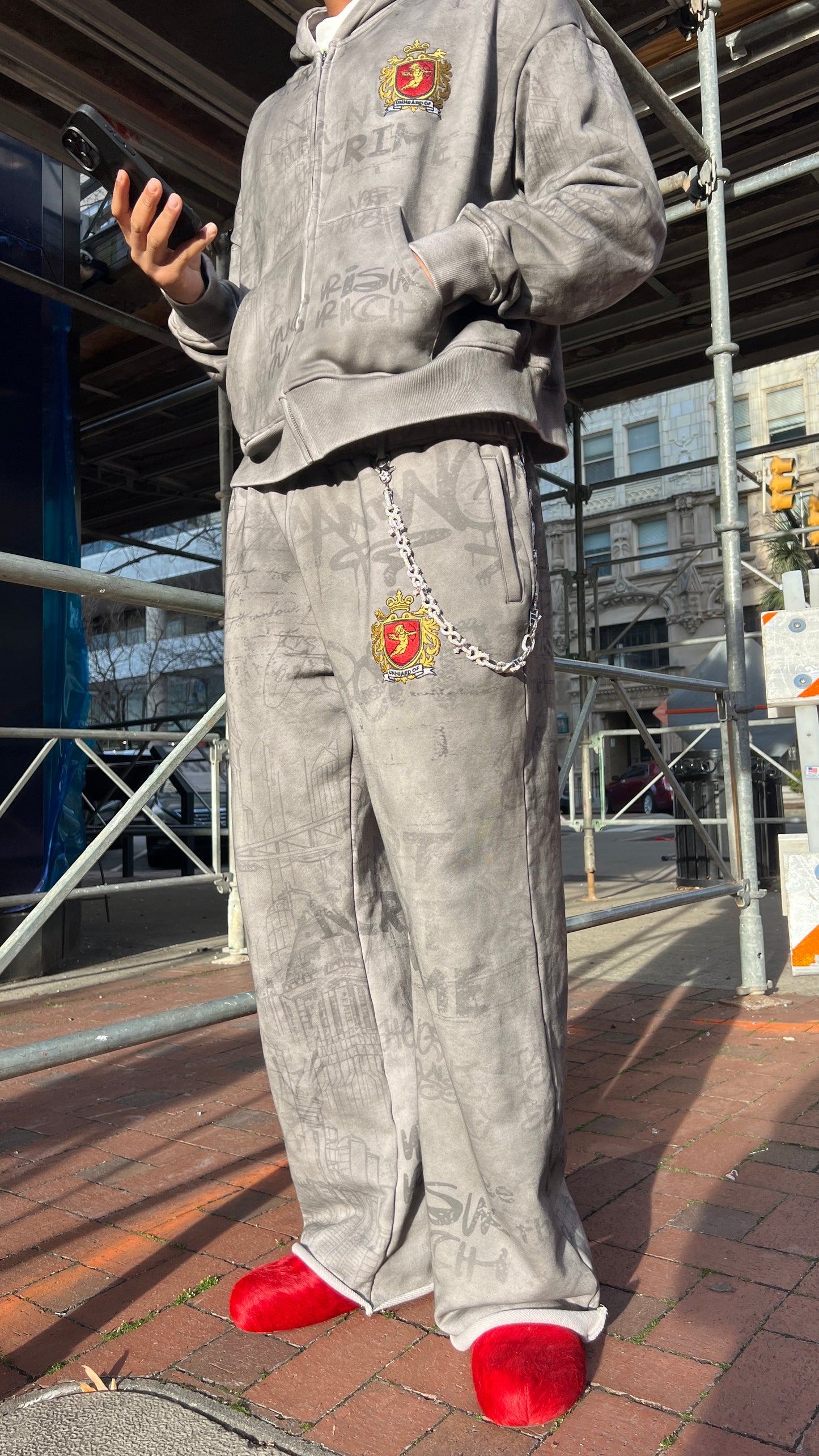 CUPID SWEATS